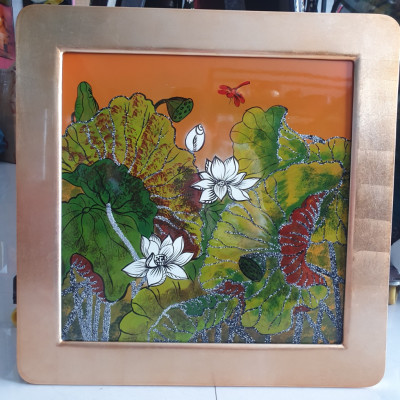 Tranh sơn mài hoa sen size 40x40 cm thích hợp trang trí, làm quà tặng ý nghĩa
