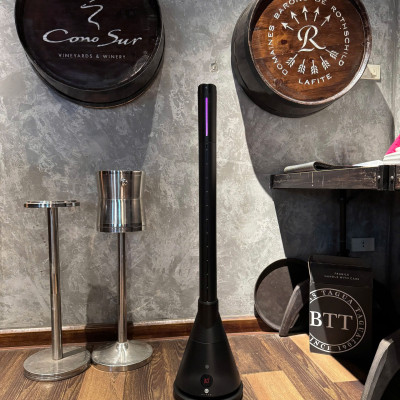 Quạt Tháp 2 Chiều Sưởi Ấm Làm Mát Và Bù Ẩm ULTTY SKJ-CR018HM. Chất Liệu Sưởi Gốm Ceramic Không Đốt Cháy Oxi. Bù Ẩm Không Khô Da Tự Động Tắt Khi Quá Nhiệt - Hàng Chính Hãng