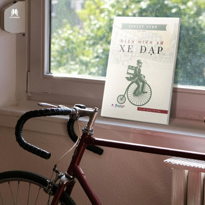 Sách - Biên Niên Sử Xe Đạp - Huy Hoàng Bookstore