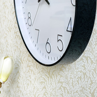 Đồng hồ treo tường Nhật Bản Rhythm CMG601NR02- Kt 30.5 x 4.1cm, 500g Vỏ nhựa. Dùng Pin.