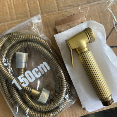 Xịt vệ sinh đồng tân cổ điển nhập khẩu cao cấp GROVES X08