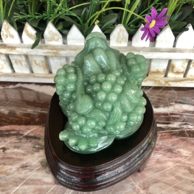 Tượng Cóc Ba Chân, Cóc Ngậm Tiền, Thiềm Thừ phong thủy chiêu tài lộc đá thạch anh xanh - Nặng 0,98 kg