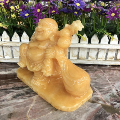 Tượng Phật Di Lặc gánh đào kéo bao tiền đá ngọc hoàng long để bàn làm việc - Dài 18 cm