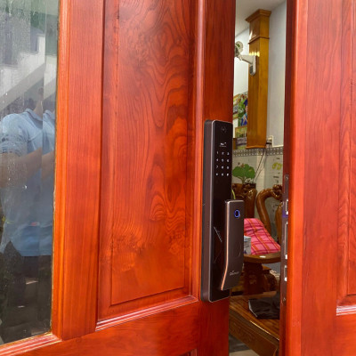 Khoá vân tay thông minh tự động DEMAX SL828 GS