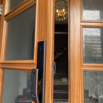 Khoá vân tay thông minh tự động DEMAX SL828 GS