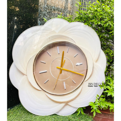 Tranh đồng hồ tráng gương mặt mica sáng bóng hoa cánh mỏng cách điệu kèm đinh và pin