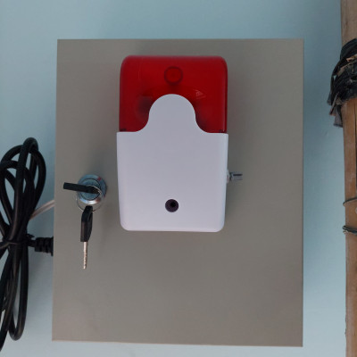 Bộ khóa cửa quản lý trên điện thoại HF3 wifi kết hợp 2 loại khóa - Chuông báo động quên đóng cửa ( Hàng nhập khẩu)