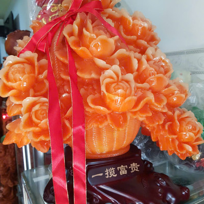 Tượng Bình Hoa Mẫu Đơn Đỏ Cam Mới To Dây Đỏ May Mắn Quá Hoành Tráng Đẹp Lắm Size Cao 55cm Ngang 48cm Sâu 31cm biểu tượng sự Hưng Thịnh , thịnh vượng, phồn vinh, Giàu Sang , Phú Quý, Giàu Sang , Phú Quý trưng phòng khách nhà công công quà tặng ý nghĩa ạ