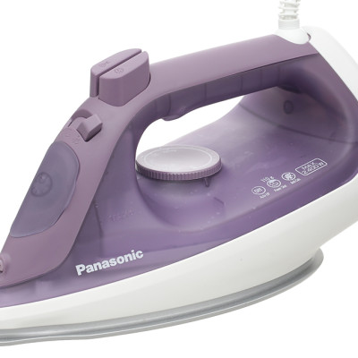 Bàn ủi hơi nước Panasonic NI-S630VRA 2400W - Hơi phun mạnh mẽ - Chống đóng cặn - Chế độ tự ngắt an toàn - Hàng chính hãng, Bảo hành 12 tháng