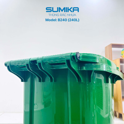 Thùng rác nhựa công cộng SUMIKA B240, dung tích 240L, có bánh xe