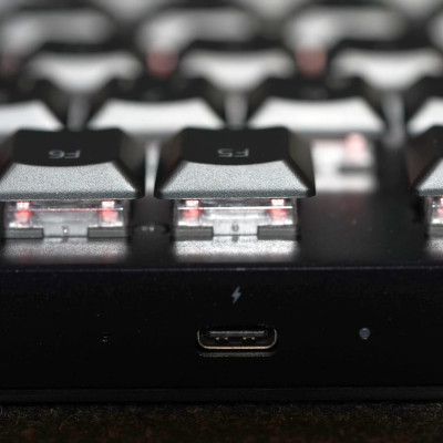 Bàn phím Razer DeathStalker V2 Pro/DeathStalker V2 Pro Tenkeyless - Mới, hàng chính hãng