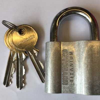 Khóa huy hoàng con voi titanium cầu 8