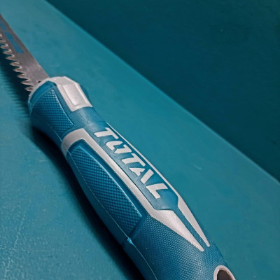 CƯA GỖ CẦM TAY MŨI NHỌN 6" TOTAL THWBSW626 - HÀNG CHÍNH HÃNG