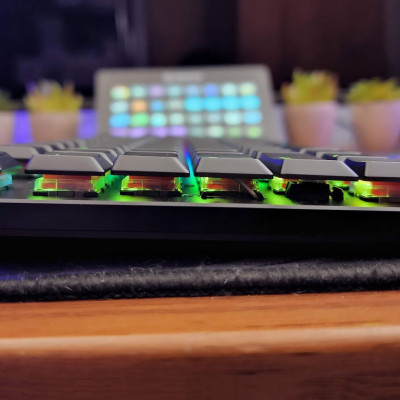 Bàn phím Razer DeathStalker V2 Pro/DeathStalker V2 Pro Tenkeyless - Mới, hàng chính hãng