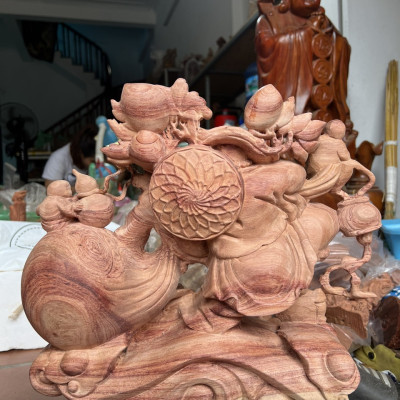 Tượng phật di lặc ngũ phúc kéo bao vàng bằng gỗ hương đá kt 40×35×16cm 