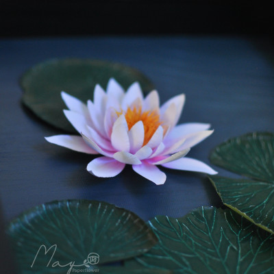 Tranh Hoa Giấy Handmade Trang Trí - Khẽ Chạm MAYPAPERFLOWER Khung Gỗ Size 30x40cm