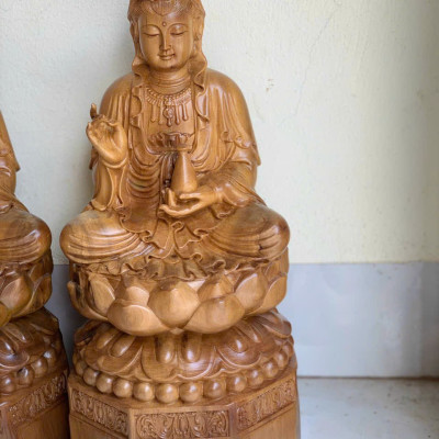 TƯỢNG PHẬT MẸ QUAN ÂM BỒ TÁT GỖ BÁCH XANH THƠM NỨC KT CAO 40CM 