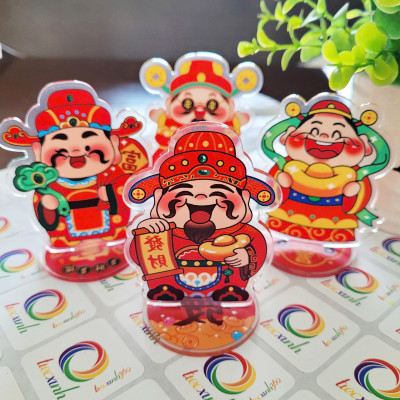 Phụ kiện trang trí hình thần tài bằng nhựa acrylic