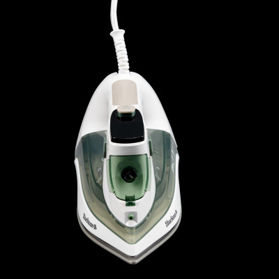 Bàn ủi hơi nước Bluestone SIB-3879 - Hàng chính hãng