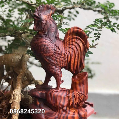 Tượng con gà trống phong thủy bằng gỗ trắc kt cao 20cm  