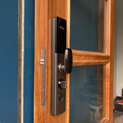 Khoá vân tay thông minh tự động DEMAX SL828 GS