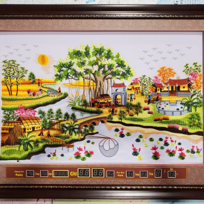 TRANH THÊU GẮN LỊCH VẠN NIÊN - ĐÈN LED CHUYỂN MÀU TỰ ĐỘNG 
