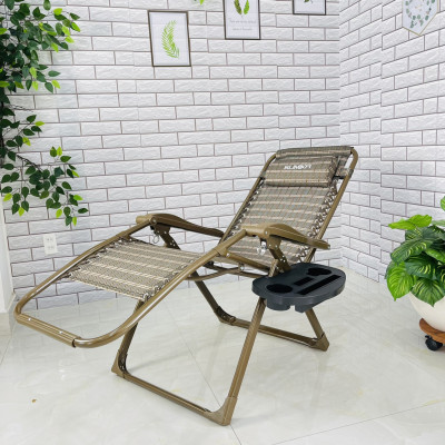 Ghế xếp thư giãn SUMIKA 179 NEW - Khóa bằng kim loại, vải lưới Textilene thoáng khí, tải trọng 300kg, khung ghế bằng thép, có khay đựng ly