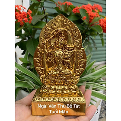Tượng bản mệnh ngài văn thù bồ tát hợp tuổi ( Mão ) bằng gỗ bách xanh pu dát vàng cao cấp kt 14×8×4cm 