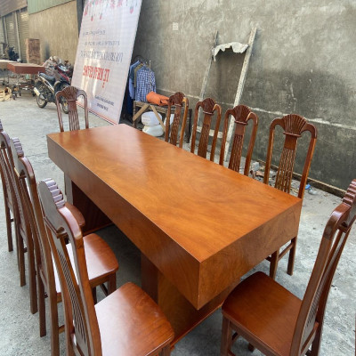 Bộ Bàn Ăn 10 Ghế Xẻ Quạt Gỗ Hương Đá