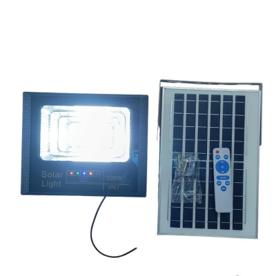 Đèn pha năng lượng mặt trời công suất 200w, ánh sáng trắng