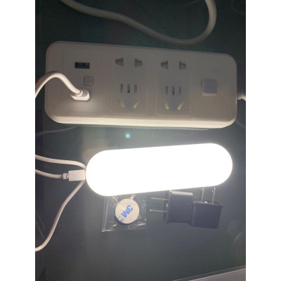Đèn LED OZINT đọc sách học bài làm việc dán tường - dán tủ - Dung lượng pin lớn .