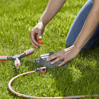 Bộ vòi tưới xoay Mambo - Gardena 02062-20