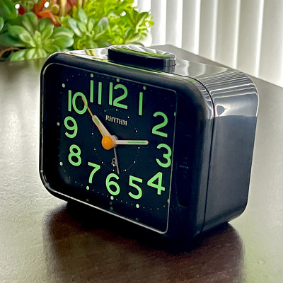 Đồng hồ Rhythm CRA839WR02 Kt 12.6 x 10.1 x 6.0cm, 195g Vỏ nhựa