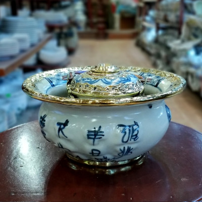 Điếu bát men rạn bọc đồng đắp nổi cây Tùng chính hãng gốm sứ Bát Tràng (điếu hút thuốc lào)