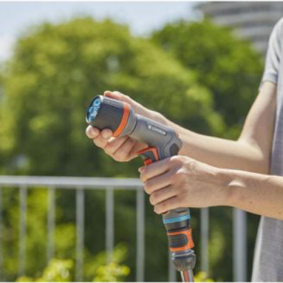 Vòi tưới 4 chế độ Gardena 18304-20