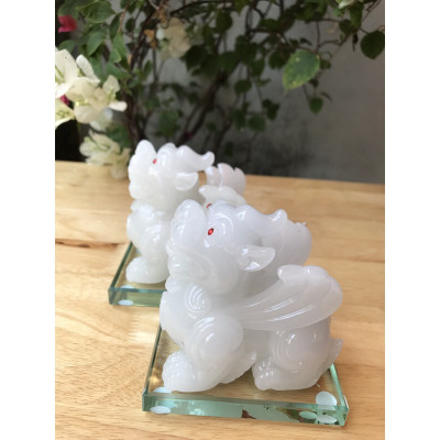 Cặp Tỳ Hưu Phong Thủy Hút Tài Trắng Size Dài 11cm Cao 10cm x ngang 7cm hợp Anh Chị mệnh Kim Thủy để bàn làm việc , bàn Thờ , nhà, công ty ạ