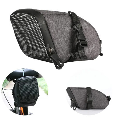 Túi Yên Xe Đạp XD-01 Gắn Yên Sau Tích Hợp Đèn Đuôi Nhấp Nháy Cảnh Báo nhiều màu, chất liệu vải 300D chống thấm nước, sạc Type C, dung tích 1.4 lít (kèm bọc chống mưa đi kèm) - Mai Lee