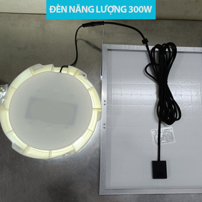 Đèn năng lượng mặt trời 300W chống chói