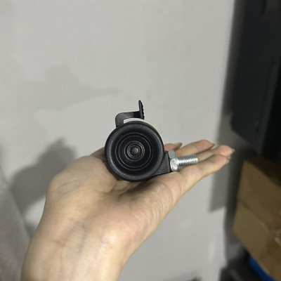 Bánh xe cho bàn ghế văn phòng DandiHome tự phanh nhẹ cao cấp