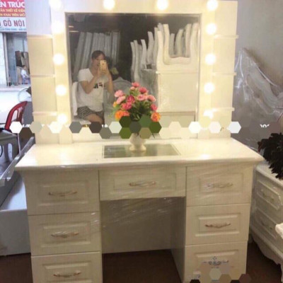 Bàn phấn tân cổ điển gương led ( Hàng Có Sẵn ) 