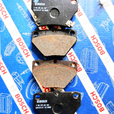 Bộ Bố Thắng Bosch Trước-Sau Toyota Vios (2003-2007) Altis (2004-2008)