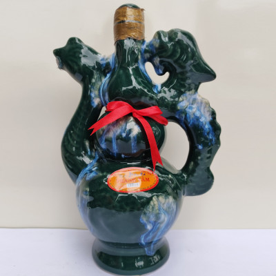 Đặc Sản Bình Định - Rượu Bàu Đá Thành Tâm Long Phụng (Màu xanh rêu) 650ml - OCOP 3 Sao