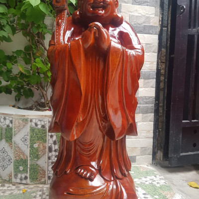 Tượng Gỗ Mỹ Nghệ Phật Di Lặc Đứng Trên Bao Tiền to Chúc Phúc Tay Cầm Như Ý dãy tiền Size Cao 80cm Đk 30cm Sâu 20cm Anh Chị Trưng Bày Phòng Khách ở Nhà , Công Ty, cửa hàng quà biếu tặng ạ