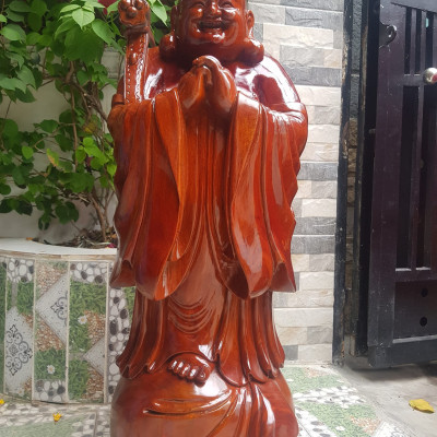 Tượng Gỗ Mỹ Nghệ Phật Di Lặc Đứng Trên Bao Tiền to Chúc Phúc Tay Cầm Như Ý dãy tiền Size Cao 80cm Đk 30cm Sâu 20cm Anh Chị Trưng Bày Phòng Khách ở Nhà , Công Ty, cửa hàng quà biếu tặng ạ