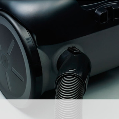 Máy hút bụi công nghiệp Hitachi CV-950F (WR/BK) - Công suất 2100W, Dung tích 18 lít - Hàng Chính hãng