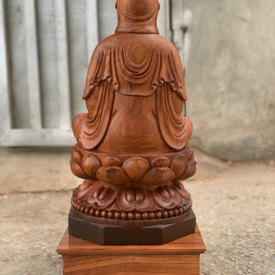 Tượng phật bà quan âm bồ tát bằng gỗ hương đá tô làm mầu giả cổ kt cao 50cm