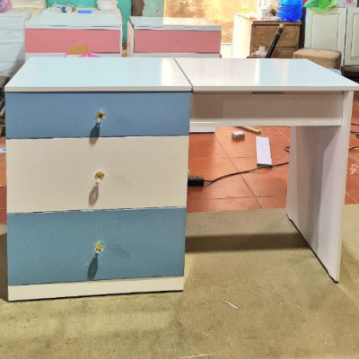 Bàn phấn kết hợp bàn làm việc Juno Sofa kt 600x750x450 kéo ra 1m2 kèm đèn led