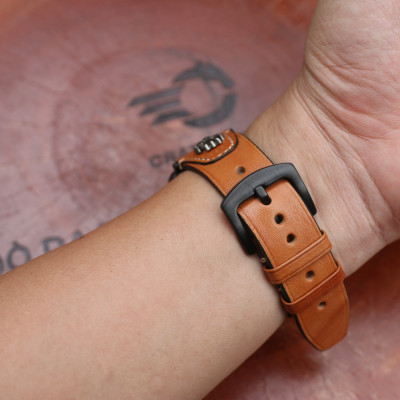 Dây da thay thế dành cho đồng hồ Apple Watch Da Bò Pullup Rivet chữ thập Khóa Thép 316L Dành Cho Series SE 7| 6 | 5 | 4 | 3 | 2 | 1 - Hàng chính hãng