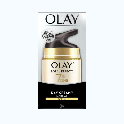 Kem Dưỡng Ẩm Da Ban Ngày Olay Total Effects 50g/ Hũ