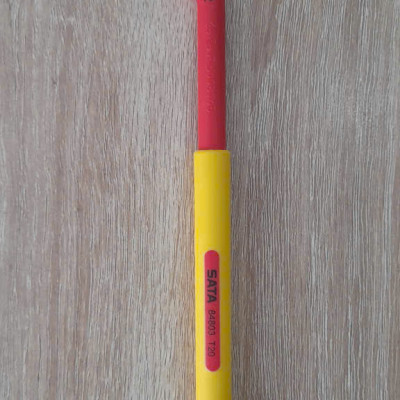 Cờ lê đầu sao torx T20 x 170mm cách điện 1000V VDE SATA 84803